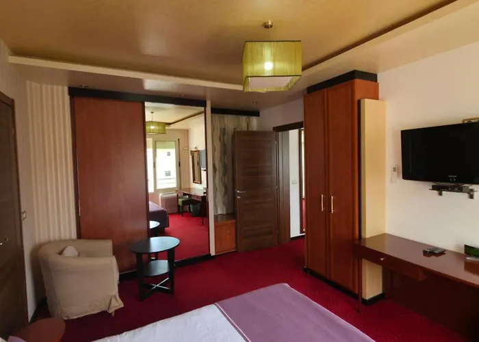 Meridian Hotel